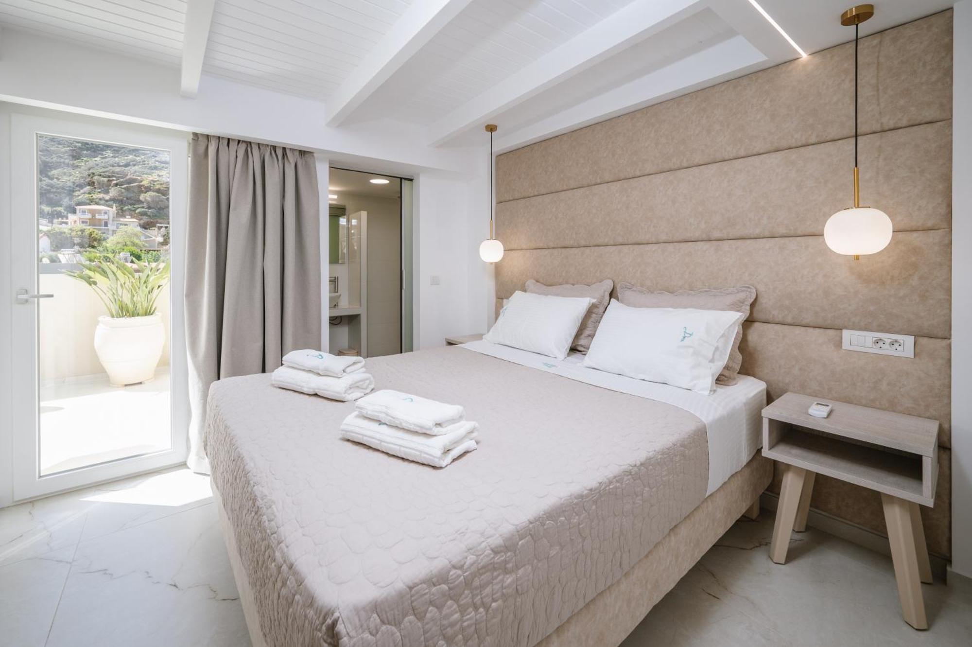 Dora Apartments Agia Pelagia  Exterior foto